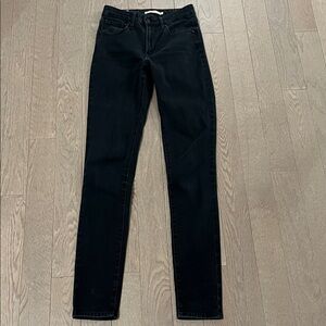 Women's Levi Strauss 721 Black Skinny Jeans